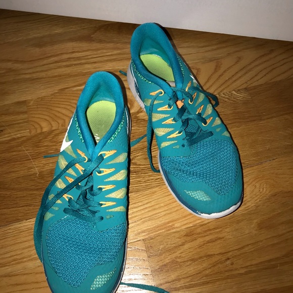 Nike sneakers - Picture 4 of 5